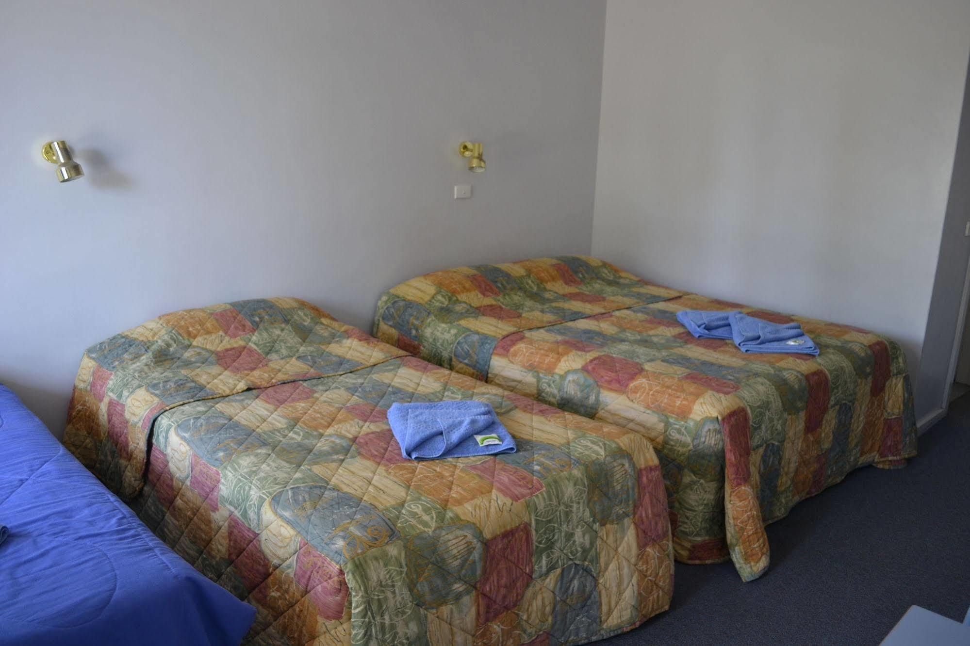 Colac Central Motel Ngoại thất bức ảnh